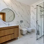 Prime Penthouse *
