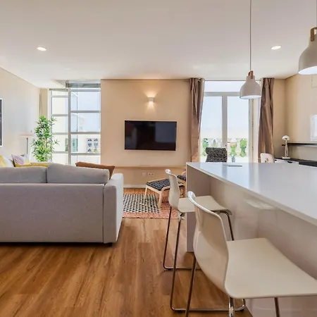 Prime Penthouse Apartment Setubal